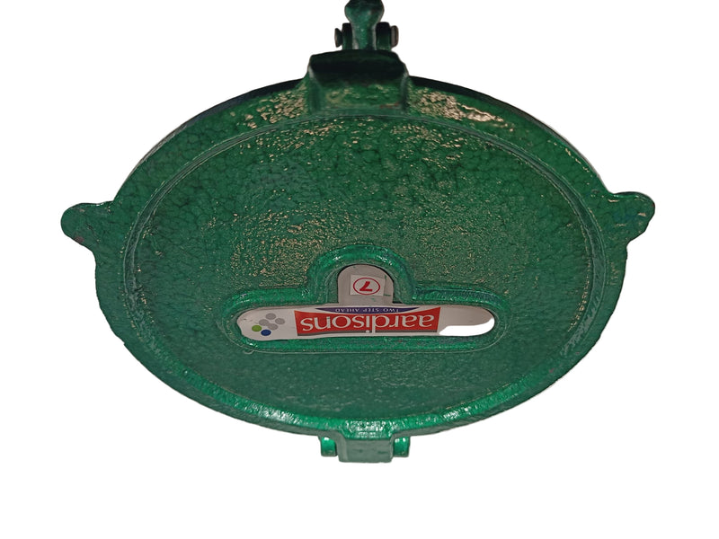 Iron Press Puri Machine